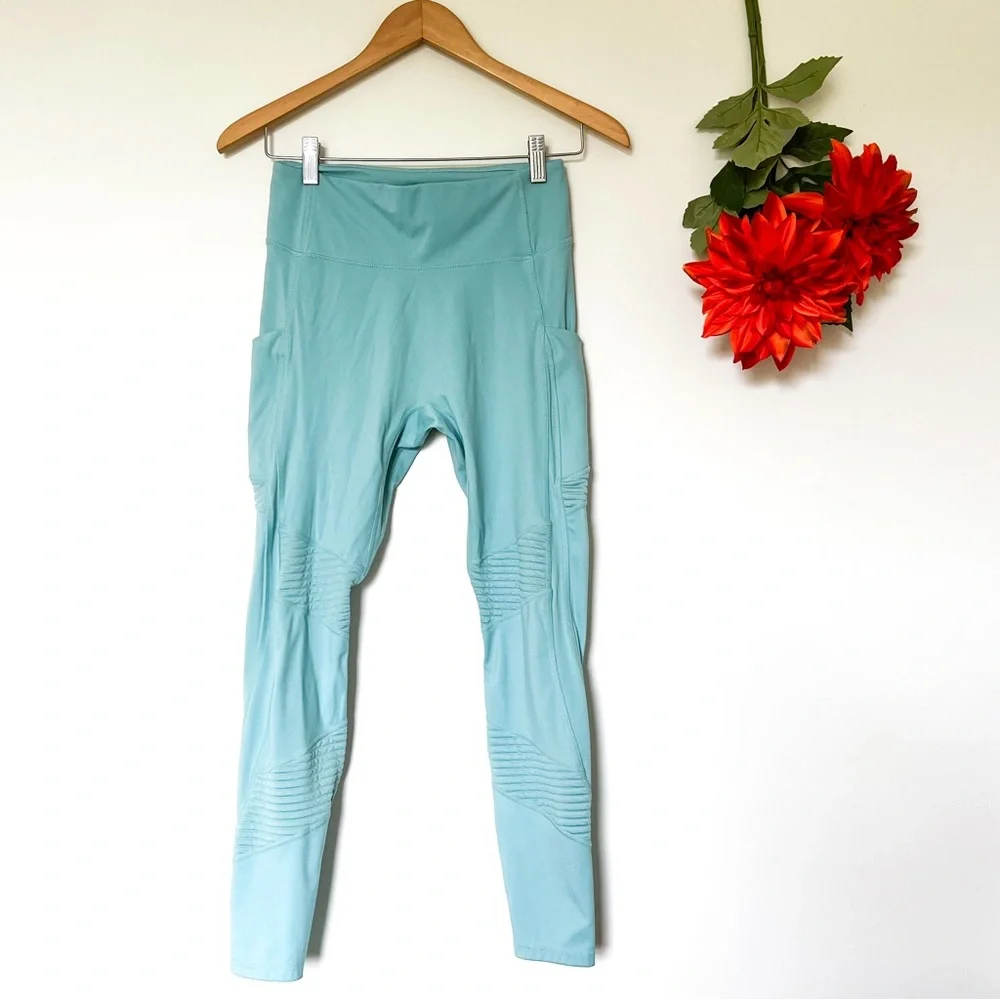 fabletics | anywhere high waisted moto 7/8 legging